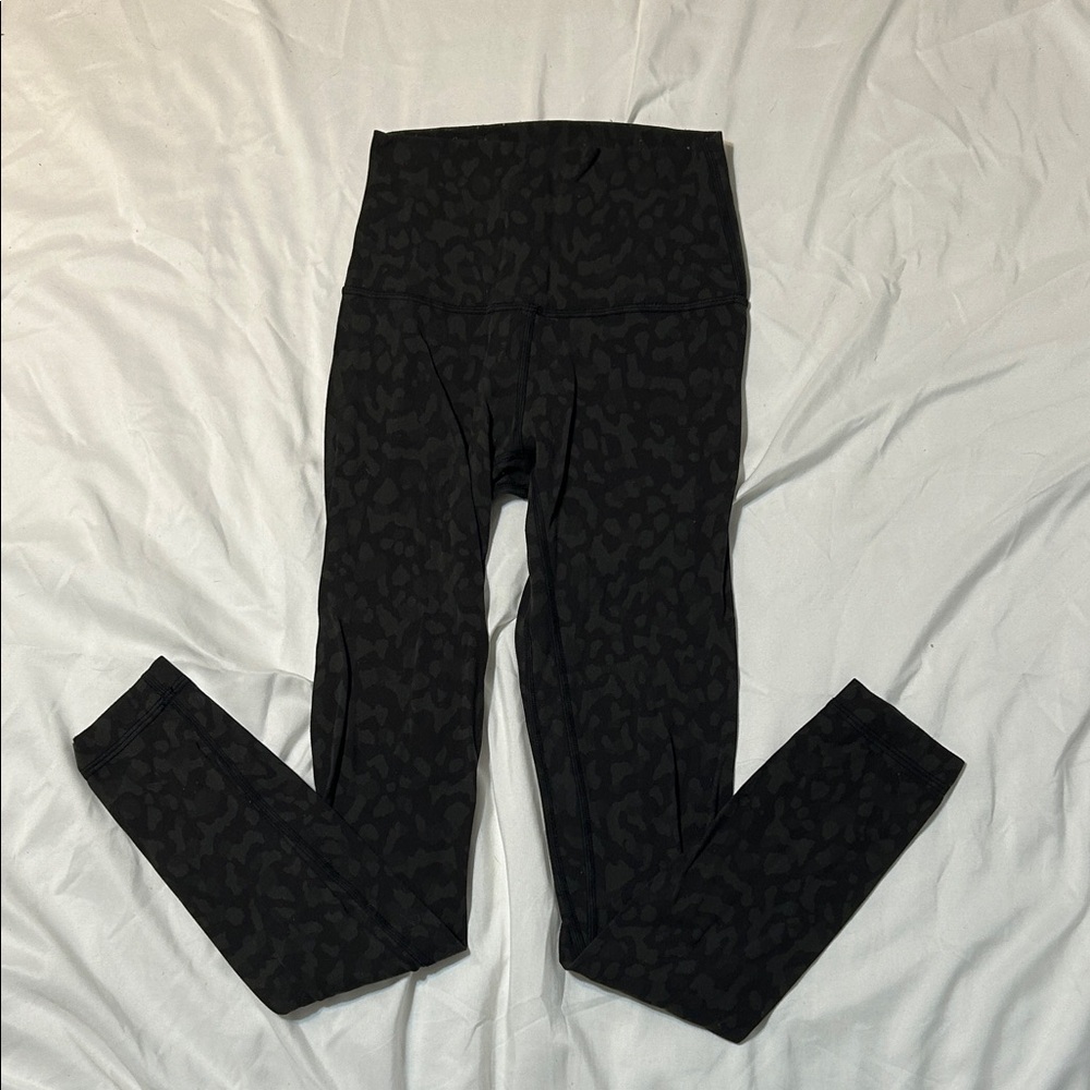 Women's Dark Green Cheeta Print Lululemon Leggings